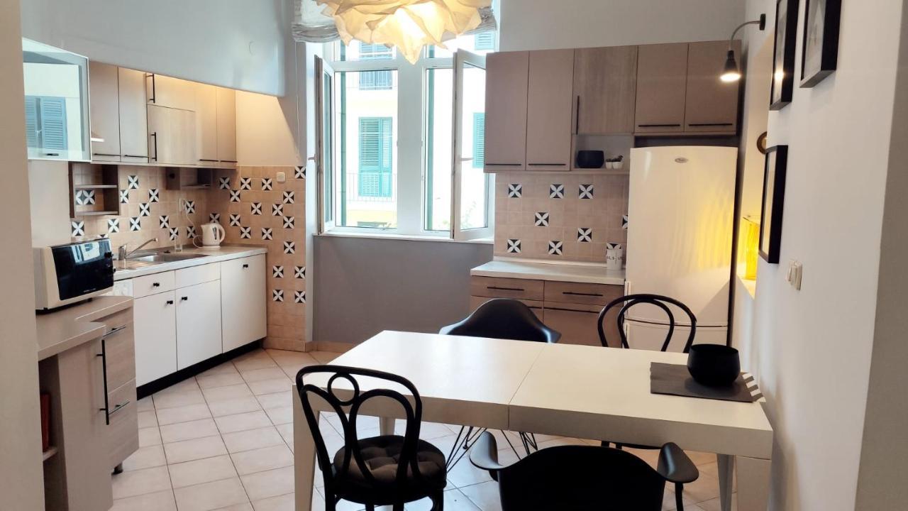 Apartment Reful Spalato Esterno foto